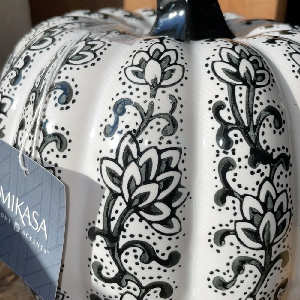 🍁HPx3🍁Black & White Boho Chic Ceramic Pumpkin Decor! NWT - Picture 12 of 16